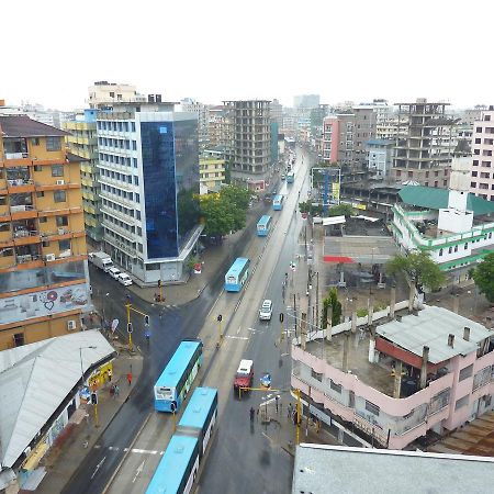 Abc Travellers Hotel Dar es Salaam Eksteriør billede