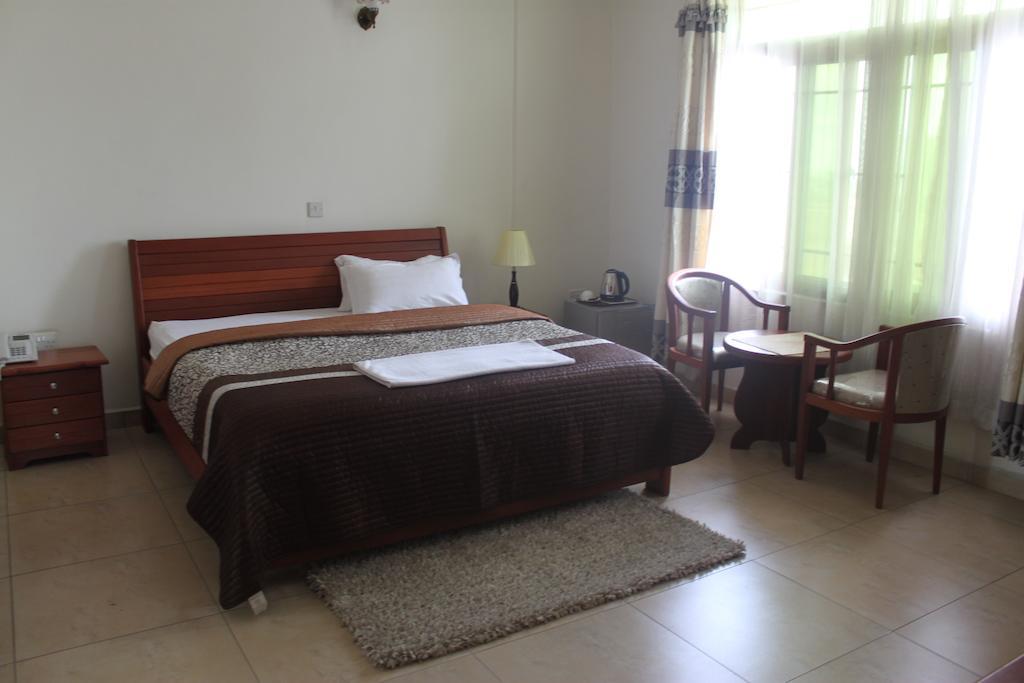 Abc Travellers Hotel Dar es Salaam Værelse billede