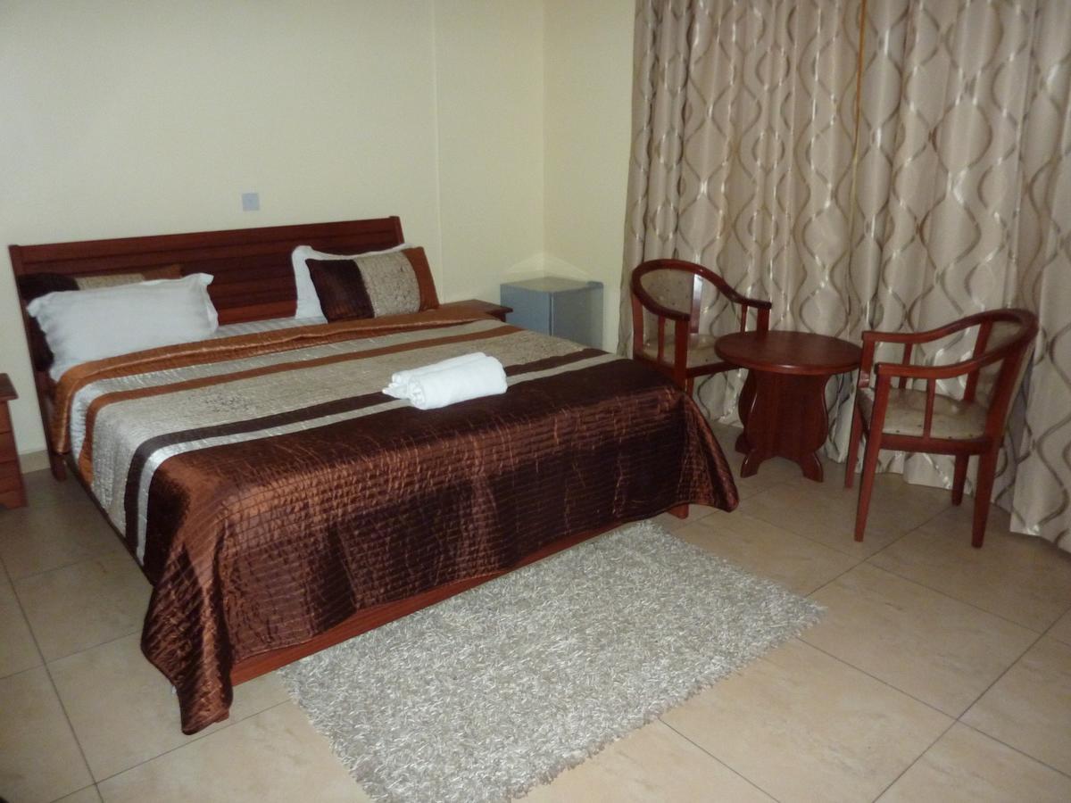 Abc Travellers Hotel Dar es Salaam Eksteriør billede