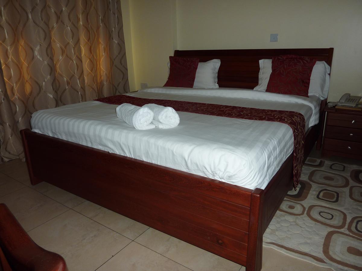 Abc Travellers Hotel Dar es Salaam Eksteriør billede