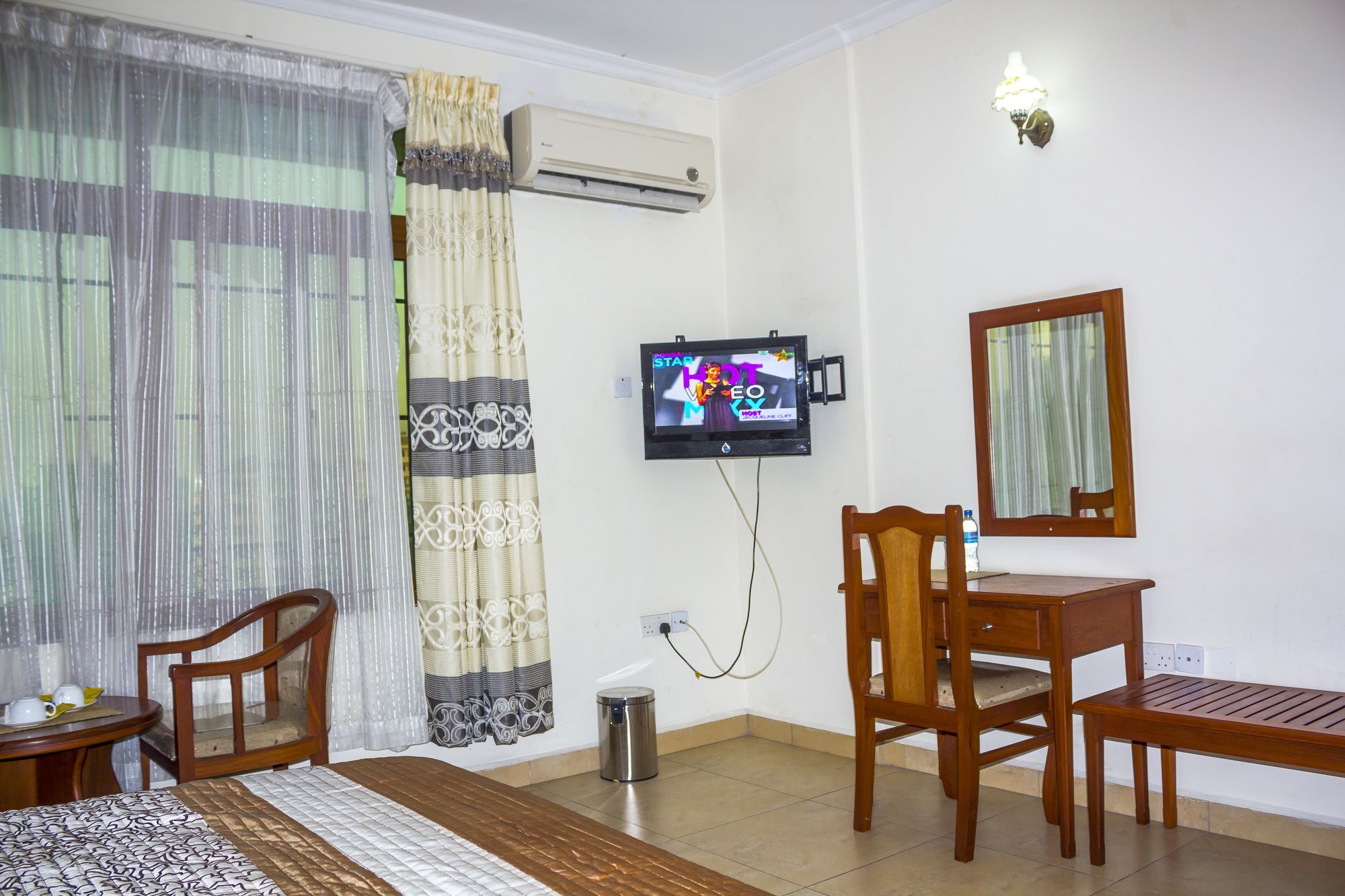 Abc Travellers Hotel Dar es Salaam Eksteriør billede